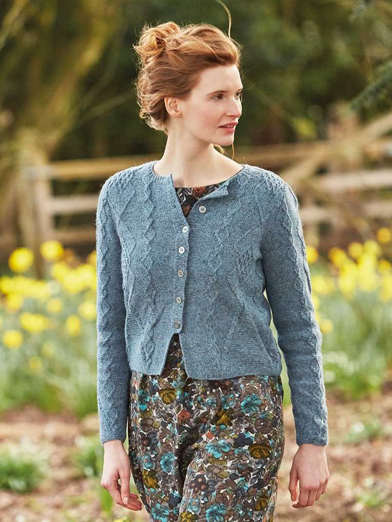 Short sleeve cardigan knitting pattern uk