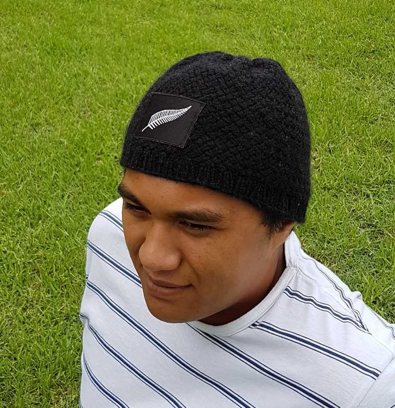 Skull cap beanie knitting pattern