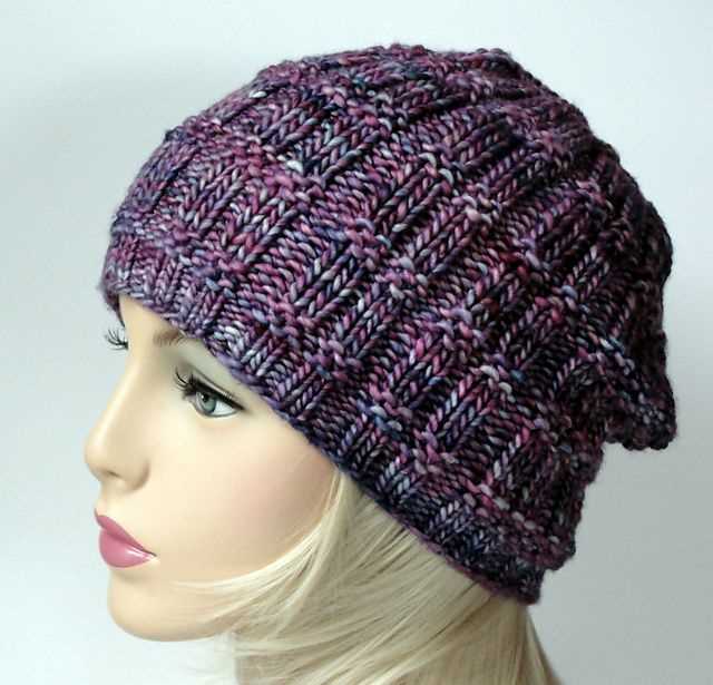 Slouch beanie knitting pattern