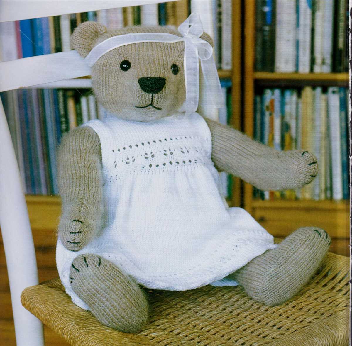 Teddy bear sweater knitting pattern