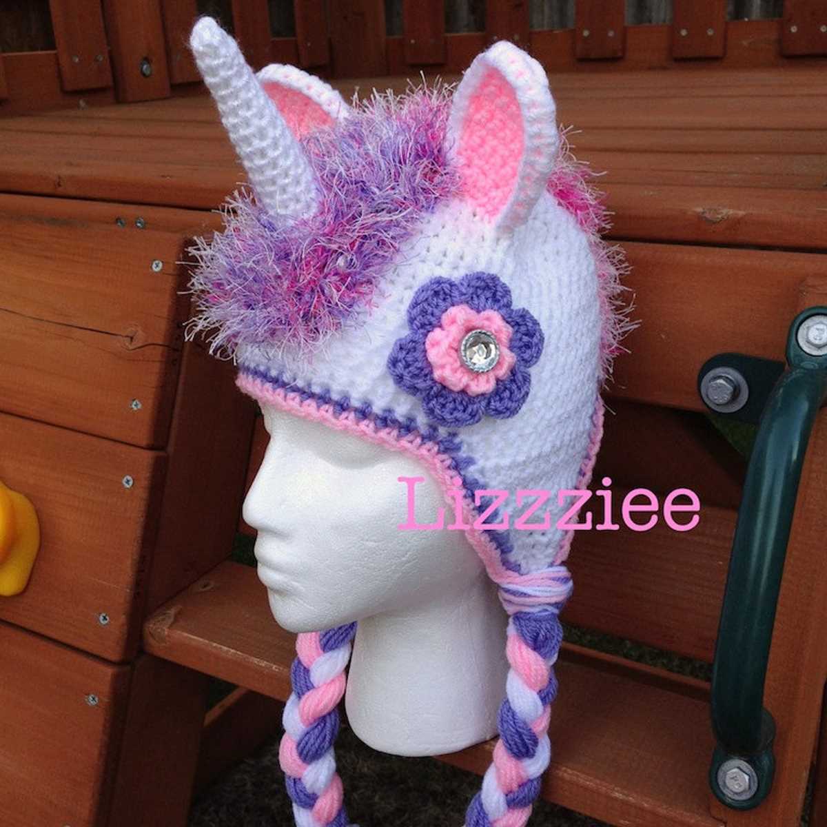 Unicorn hat knitting pattern