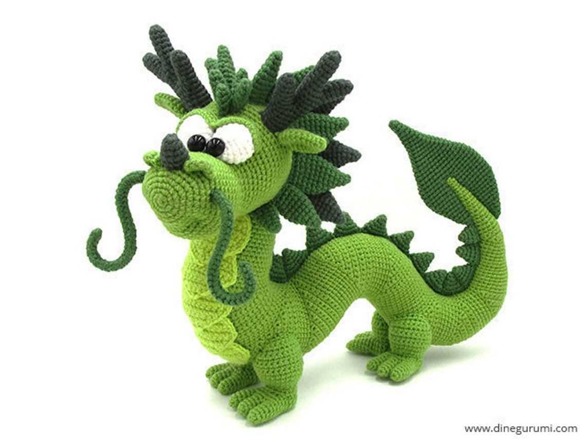 Welsh dragon knitting pattern