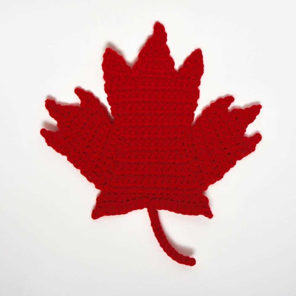 Canadian maple leaf knitting pattern