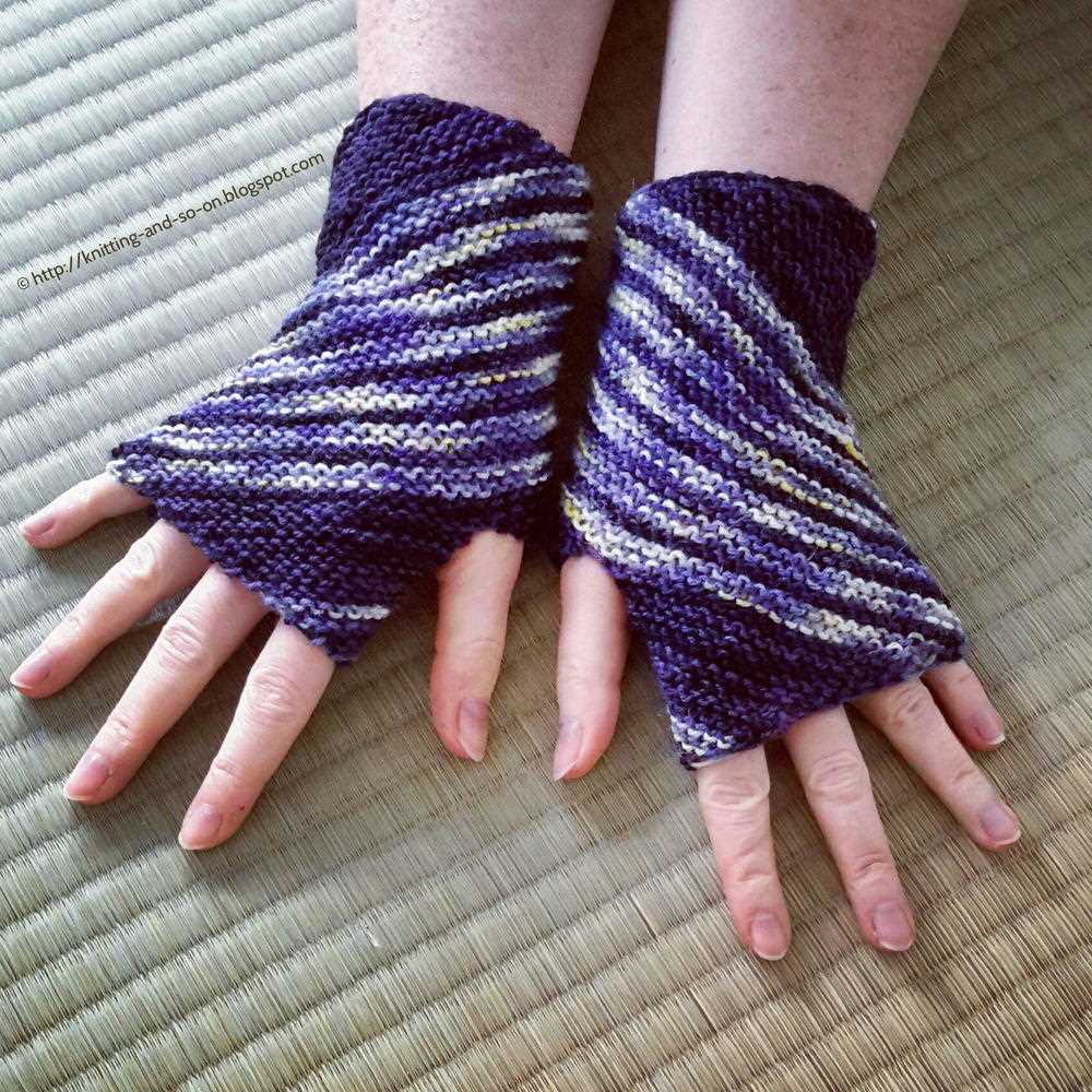 Easy wrist warmer knitting pattern free