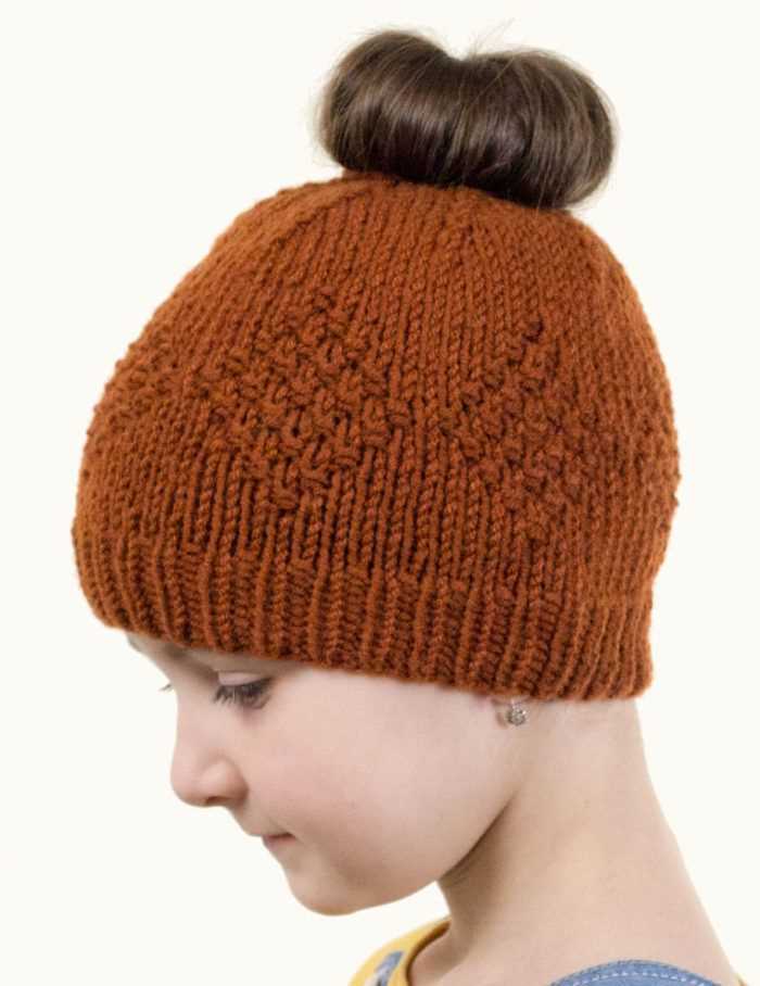 Free knitting pattern ponytail beanie