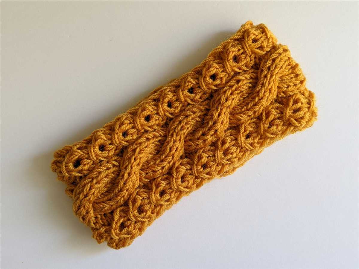 Knit headband pattern cable