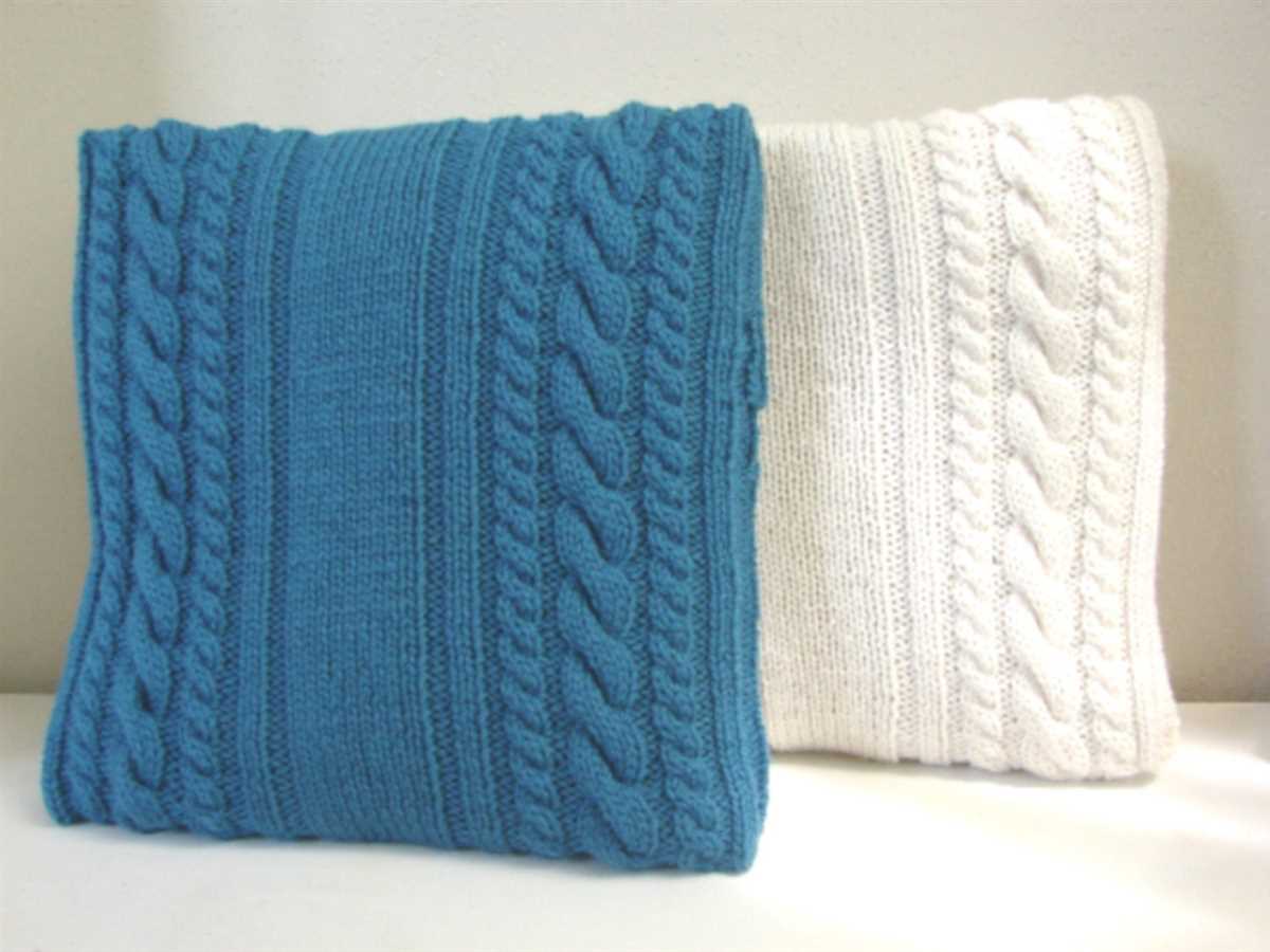 Aran cushion cover knitting pattern