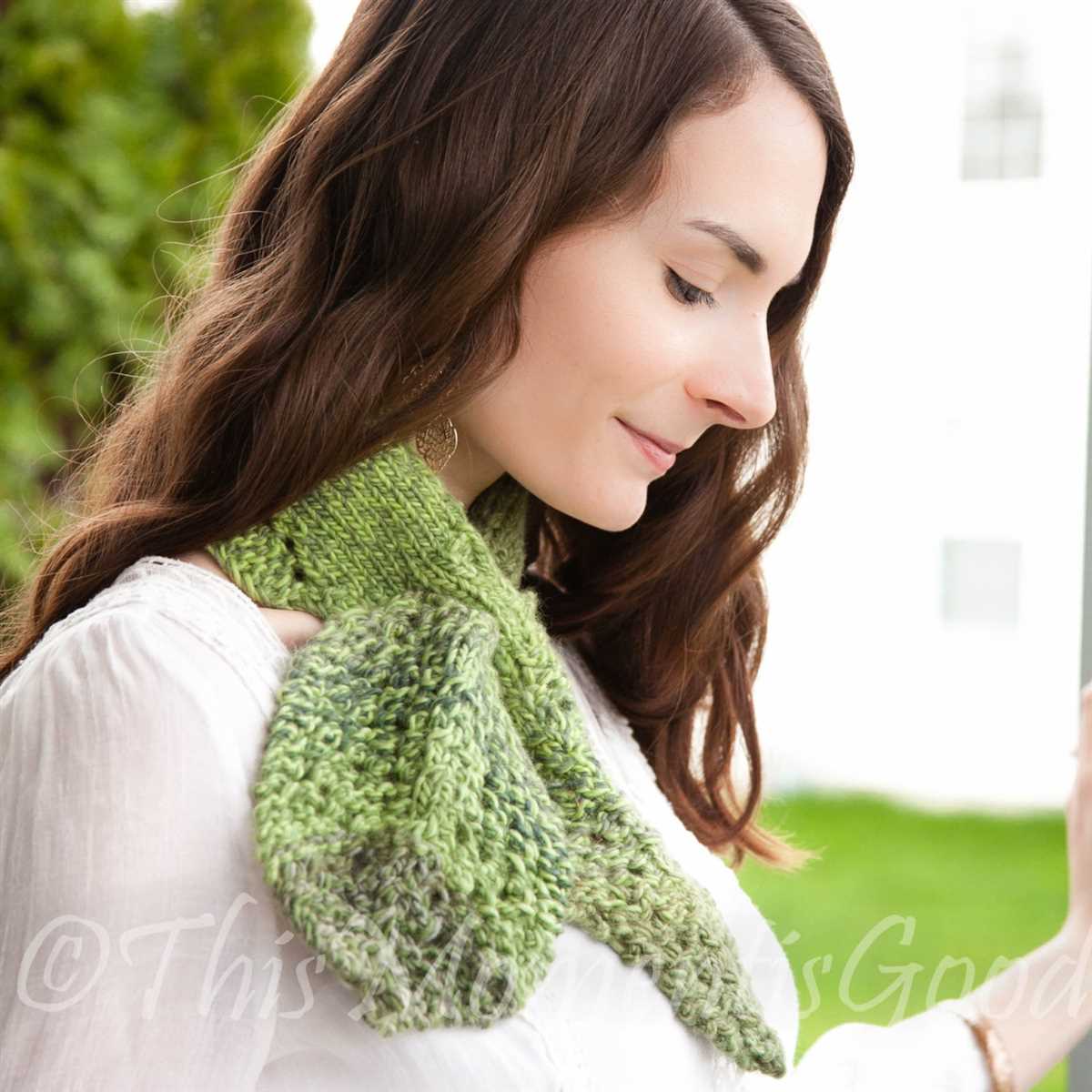 Ascot scarf knitting pattern