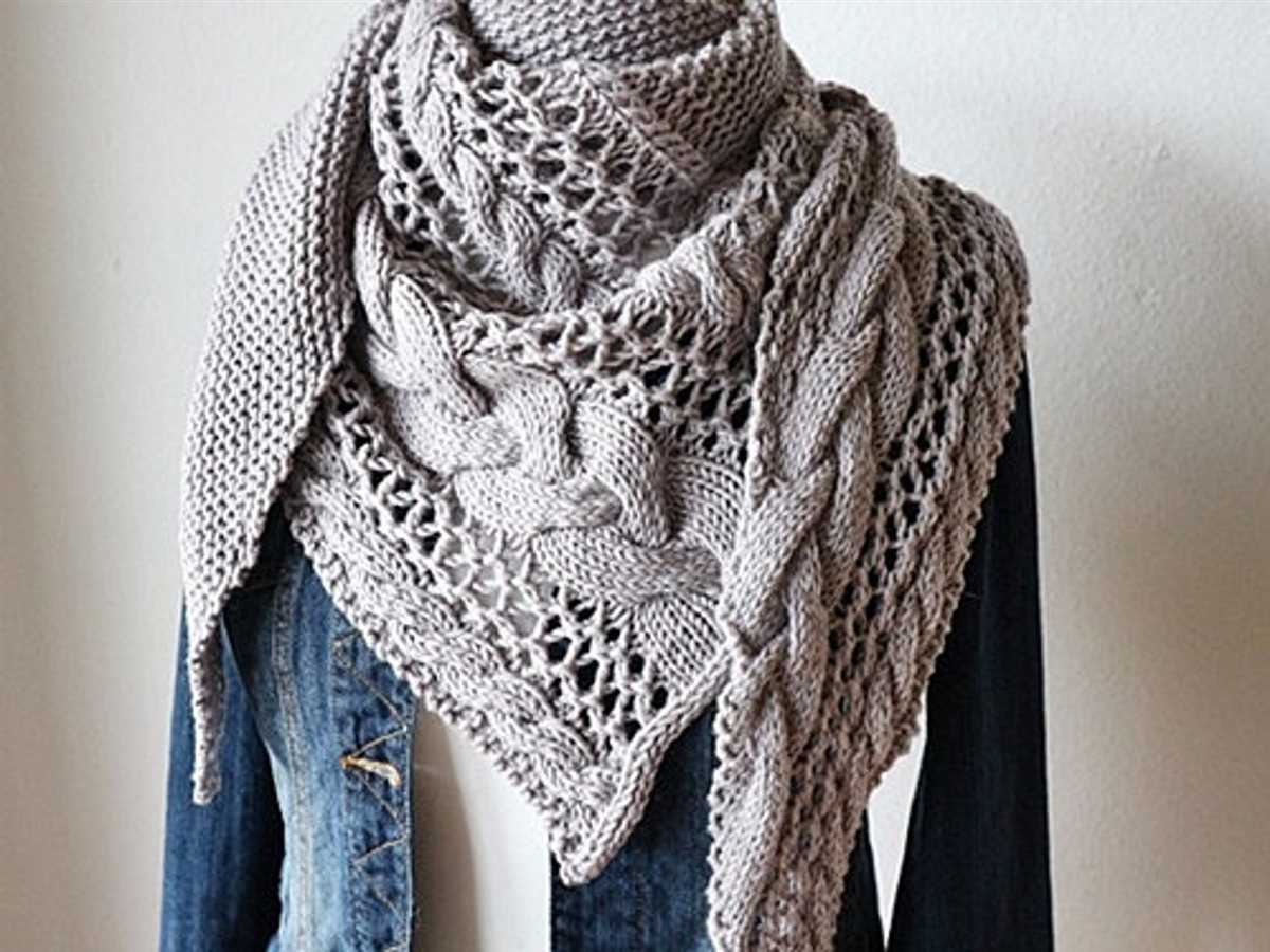 Hooded shawl knitting pattern