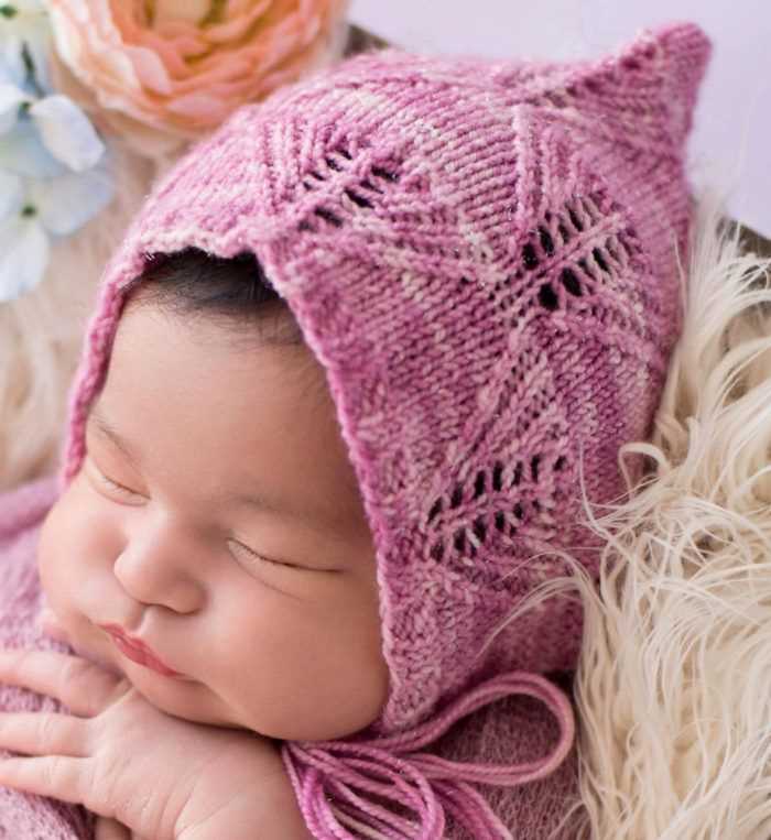 Baby bonnet knitting pattern