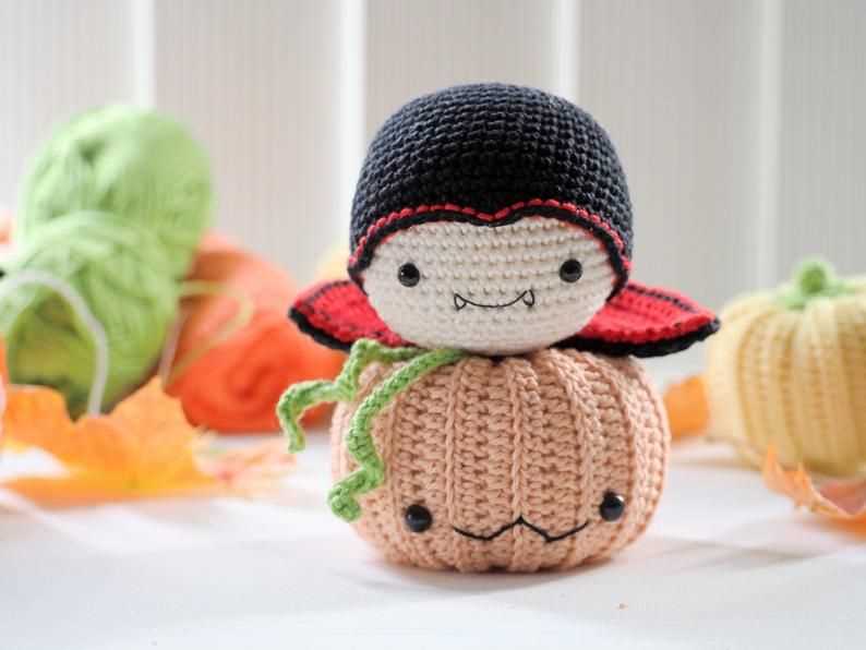 Free knitting patterns for halloween toys