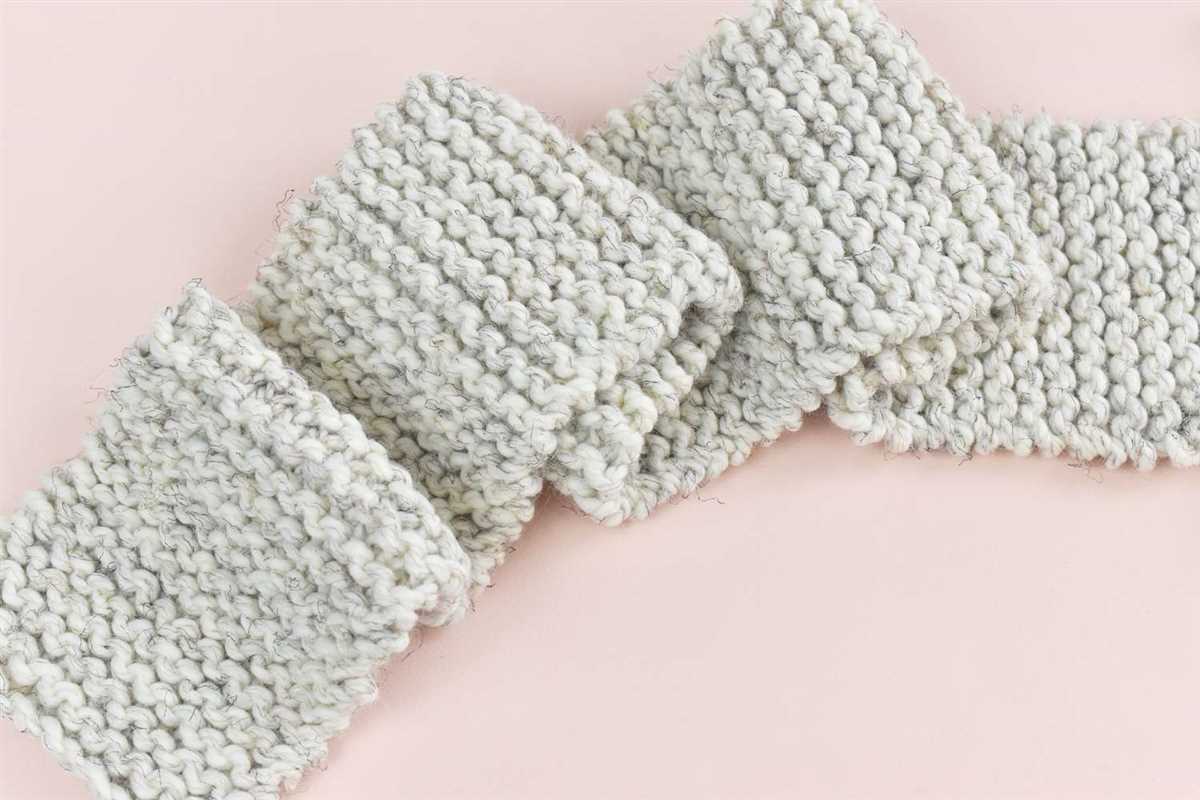 Beginner knitted scarf pattern