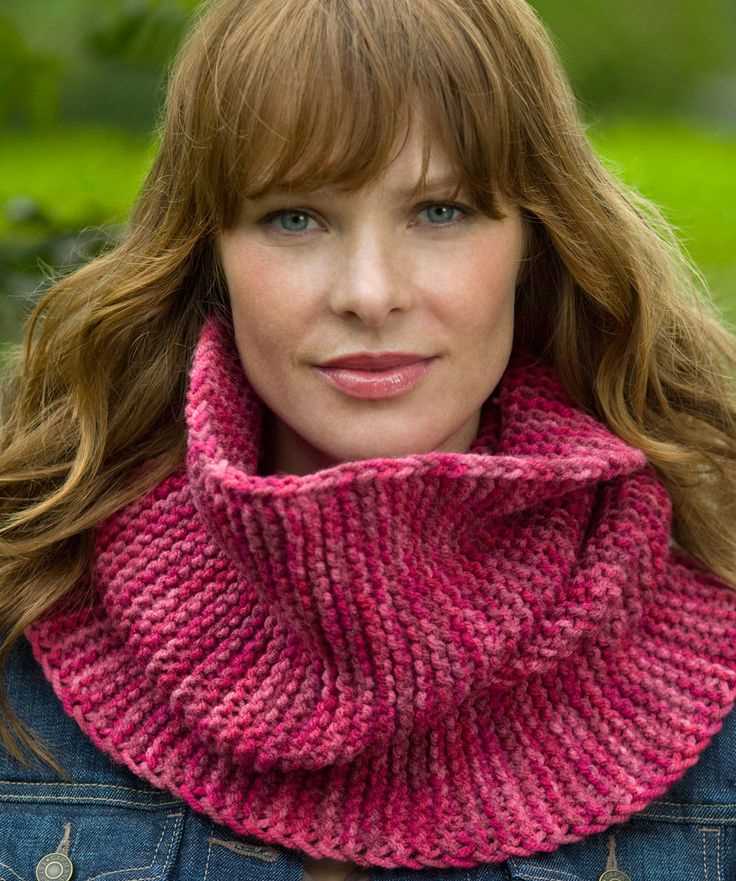 Beginner knitting cowl pattern