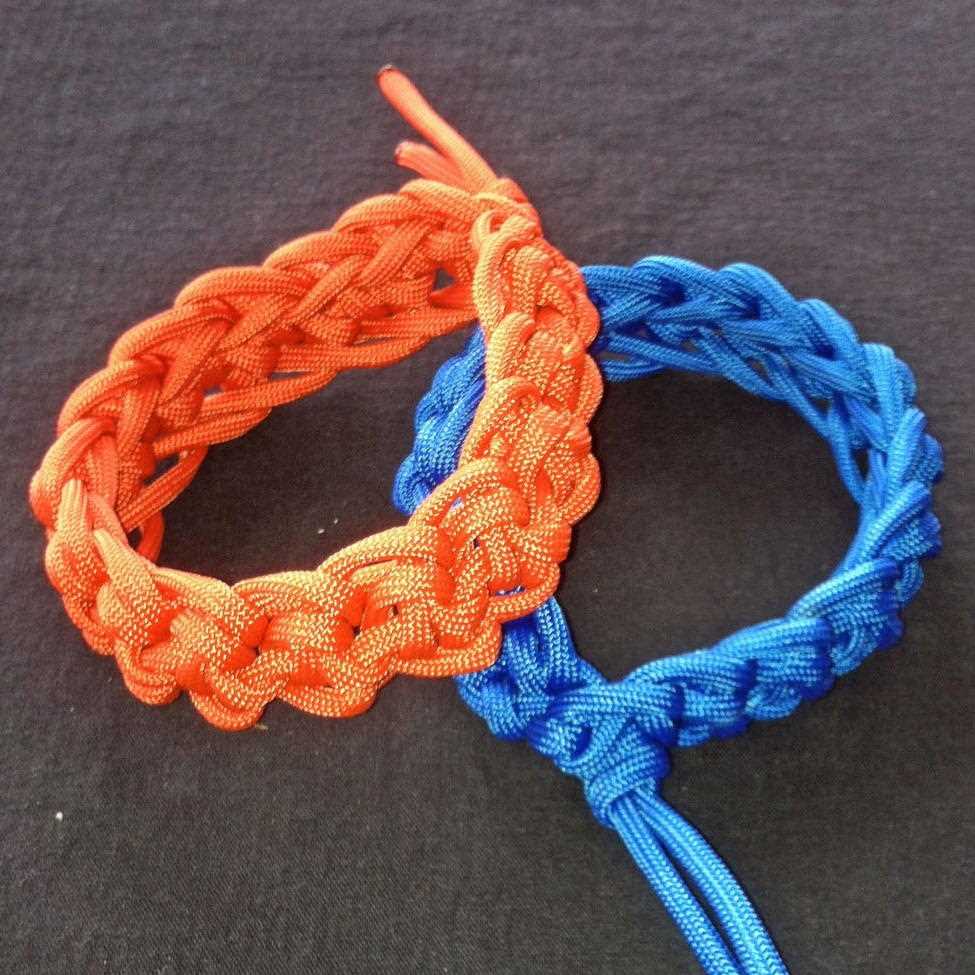 Knitted bracelet pattern