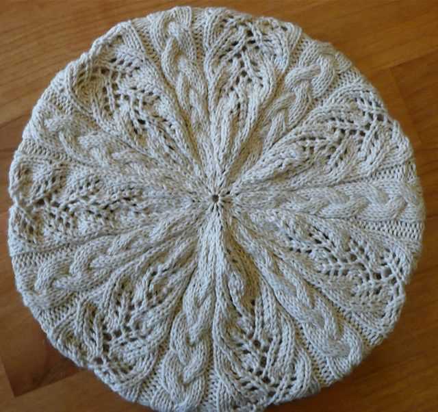 Cable beret knitting pattern