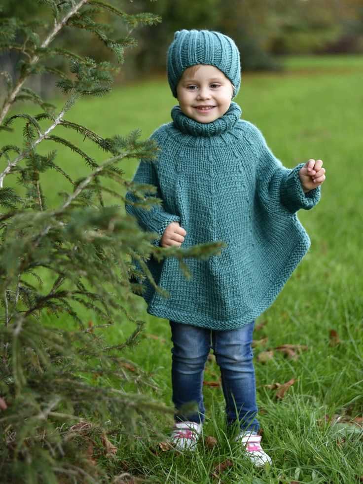 Childs knitted poncho pattern