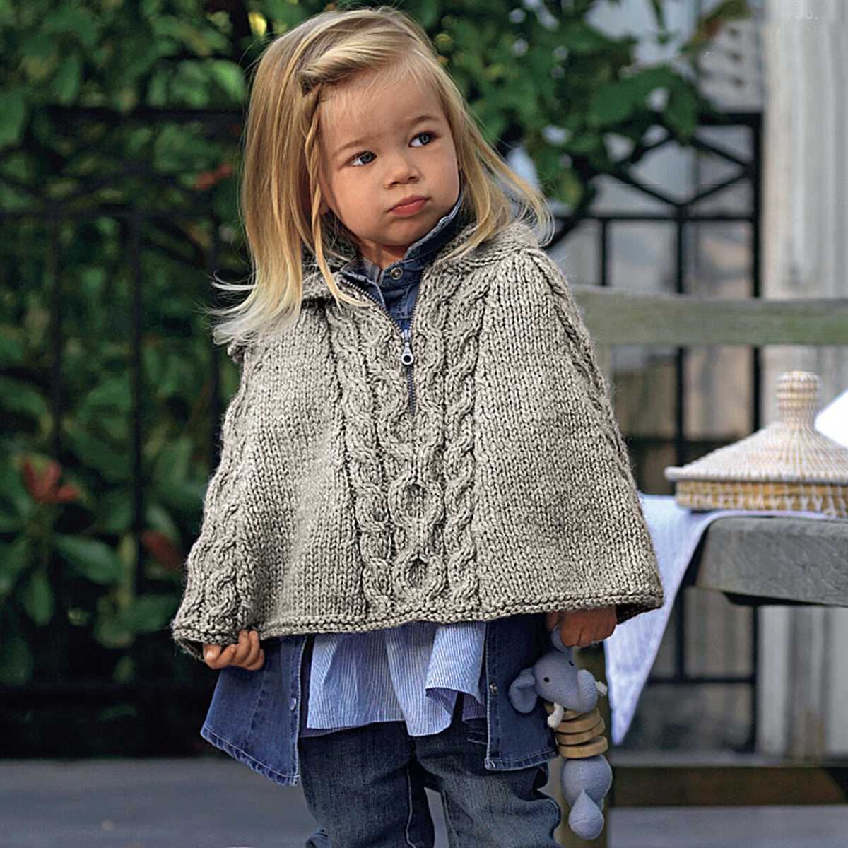 Childs knitted poncho pattern