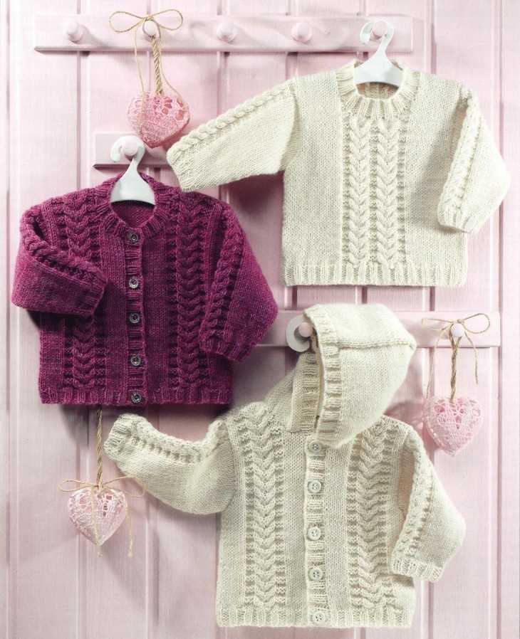 Childs hooded jacket knitting pattern