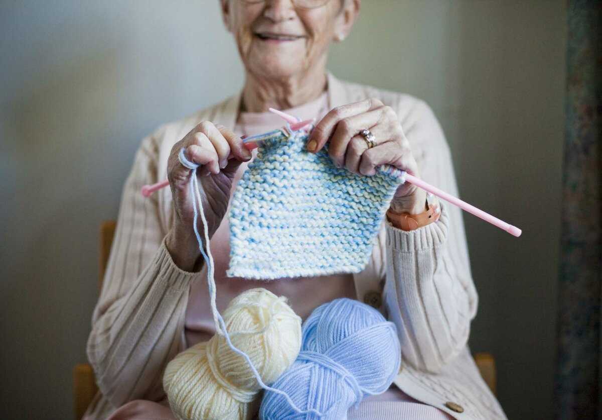 Go for faux yarn knitting patterns