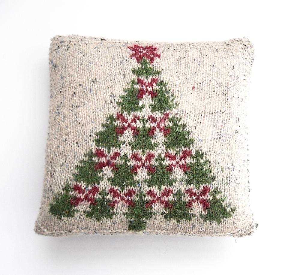 Christmas knitting patterns uk