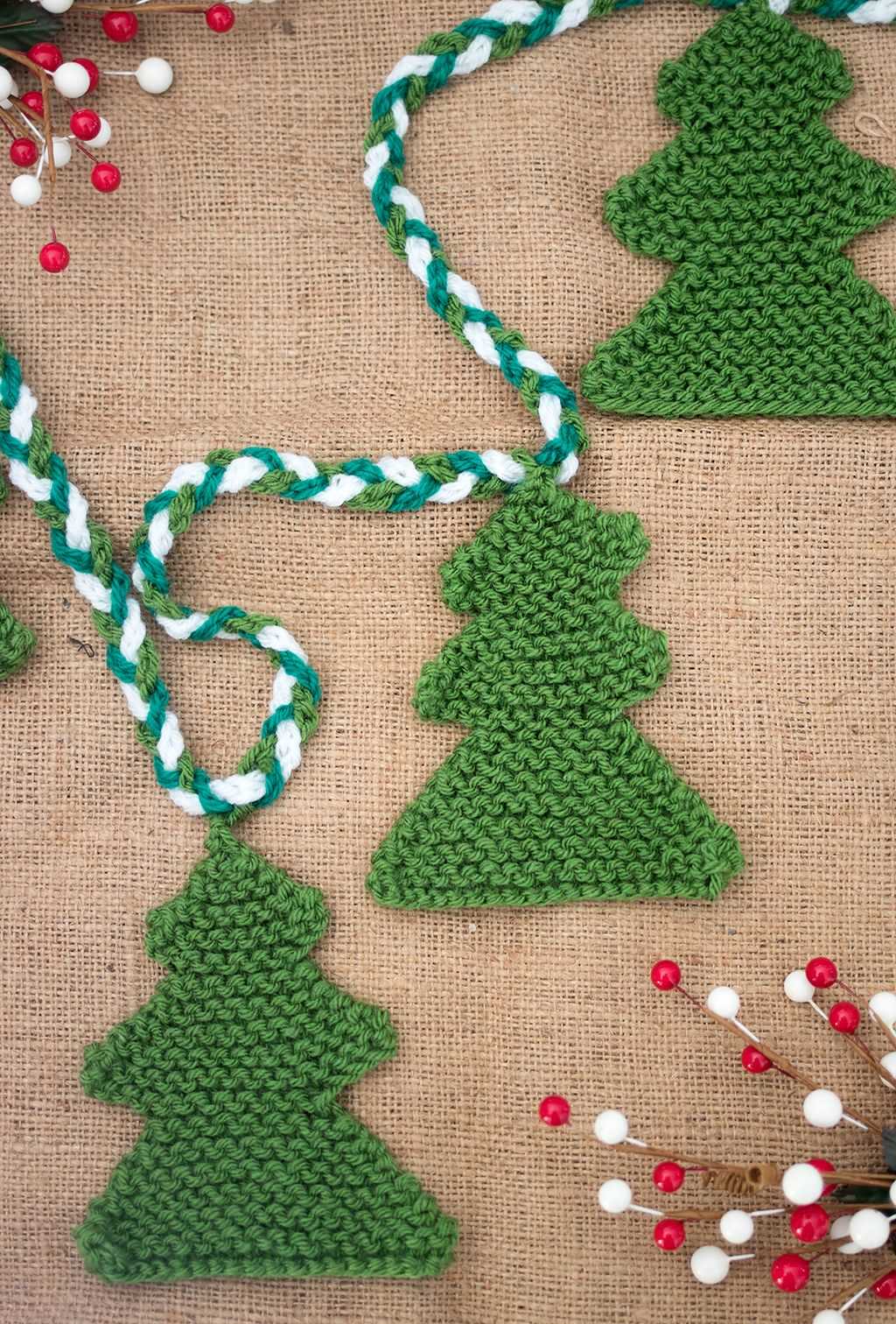 Christmas tree knitting patterns