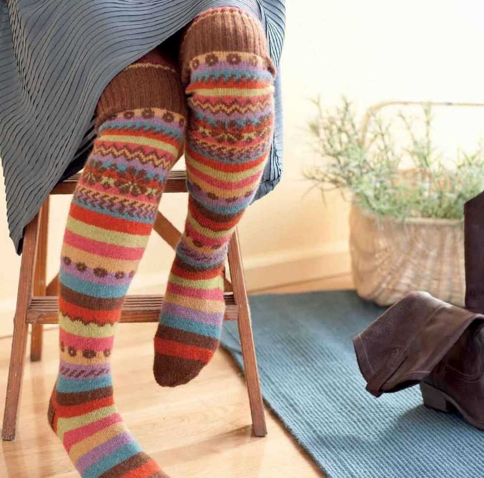 Classic socks knitting pattern