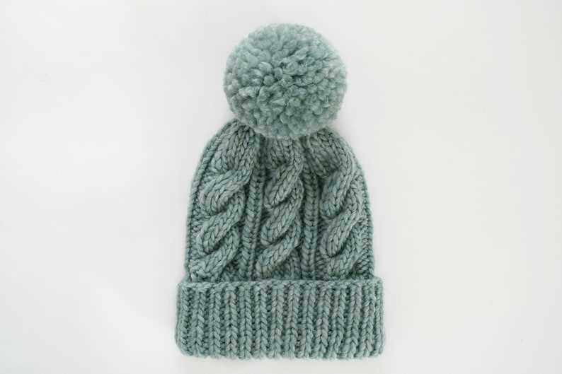 Classic beanie knitting pattern