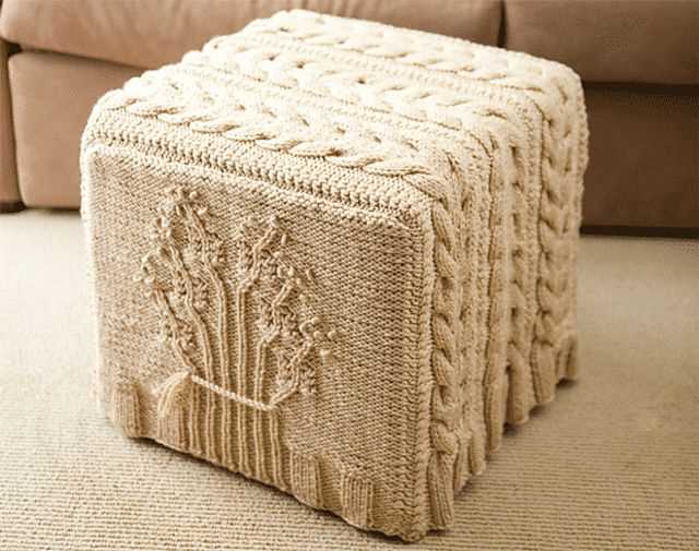 Knitting pattern for pouffe