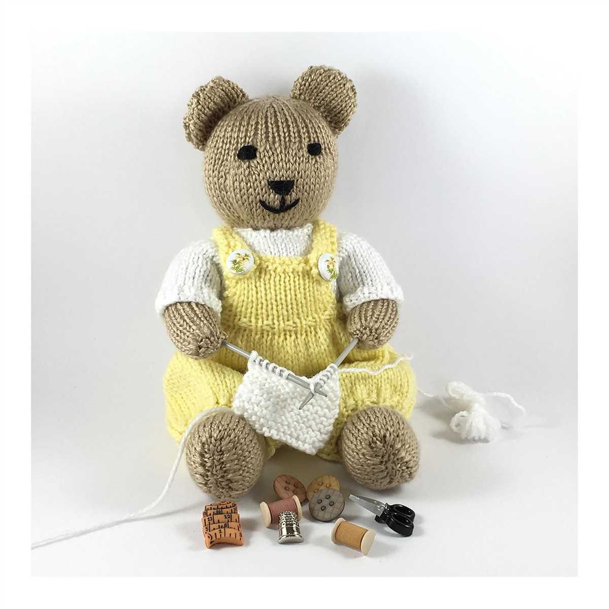 Easy knitted teddy bear pattern