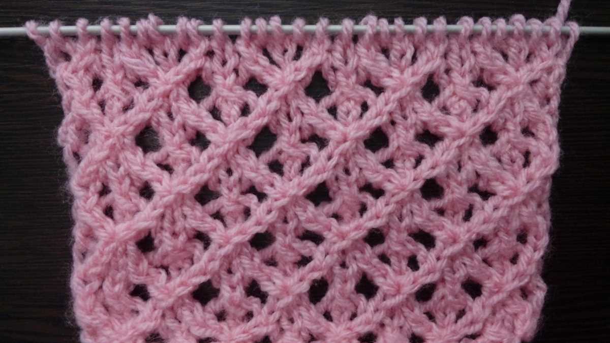 Diamond stitch knitting pattern