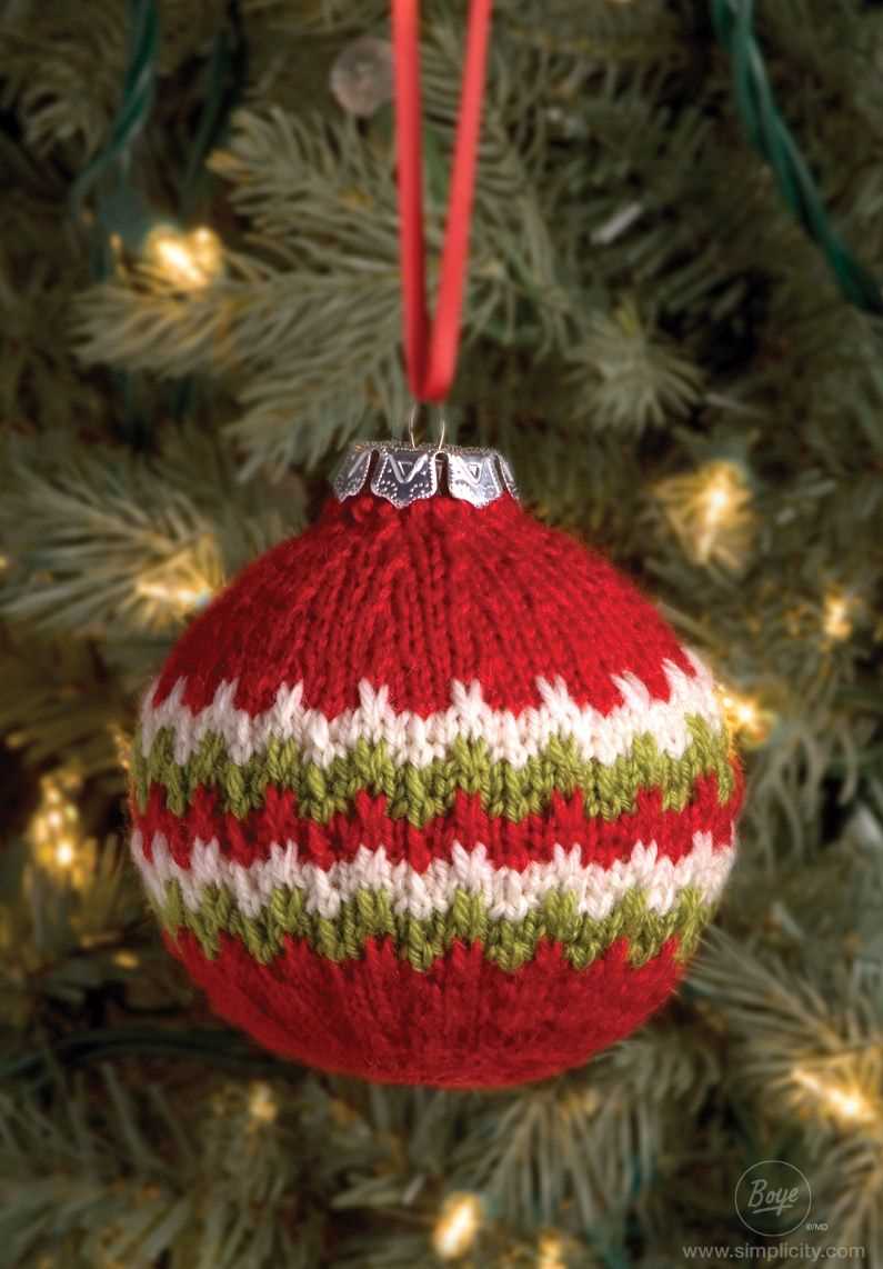 Knitted christmas balls free pattern