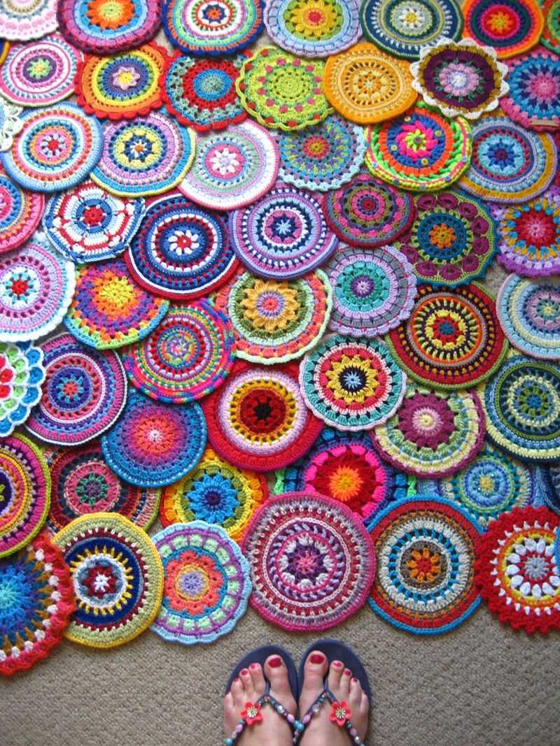 Knitted mandala patterns