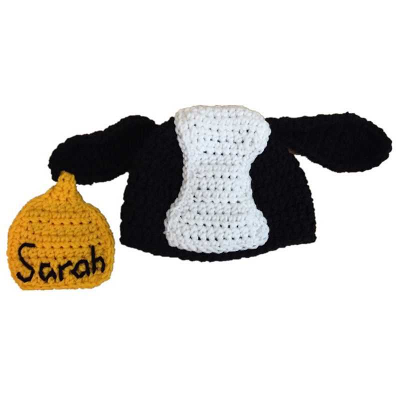 Knitted cow hat pattern