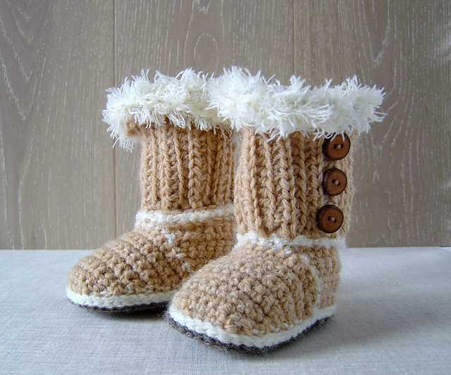 Knitted ugg slipper pattern