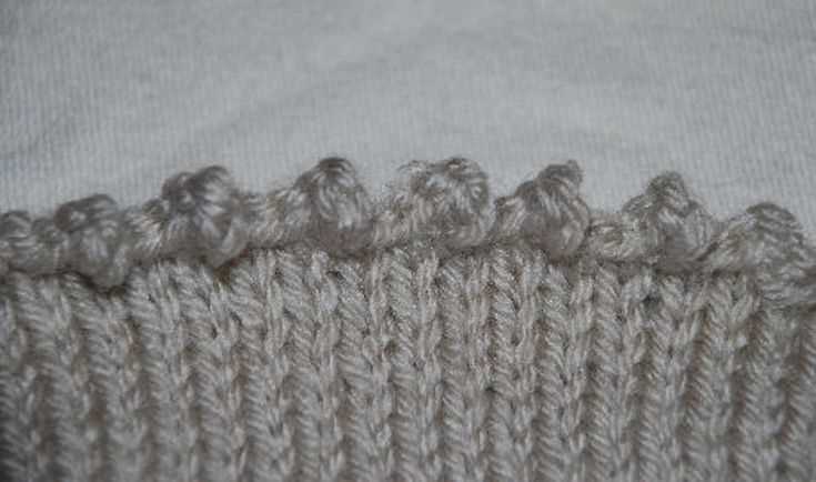 Knitted picot edge pattern