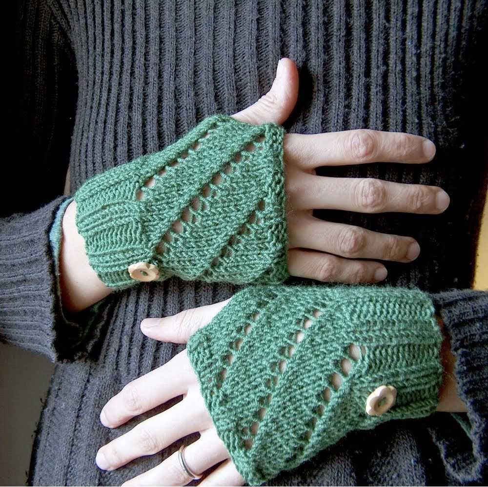 Easy fingerless mitts knitting pattern free