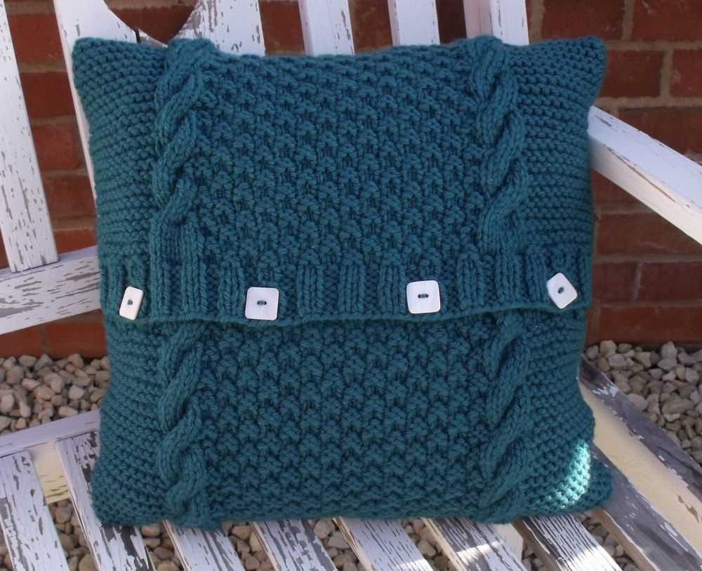 Easy knitting pattern cushion cover