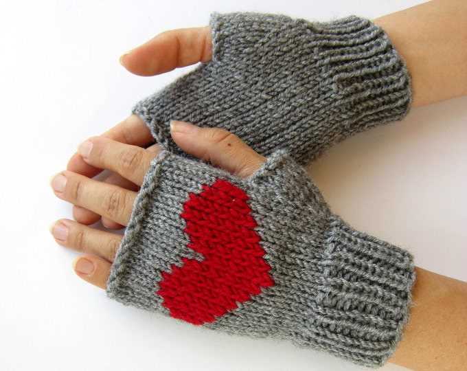 Easy knit hand warmer pattern