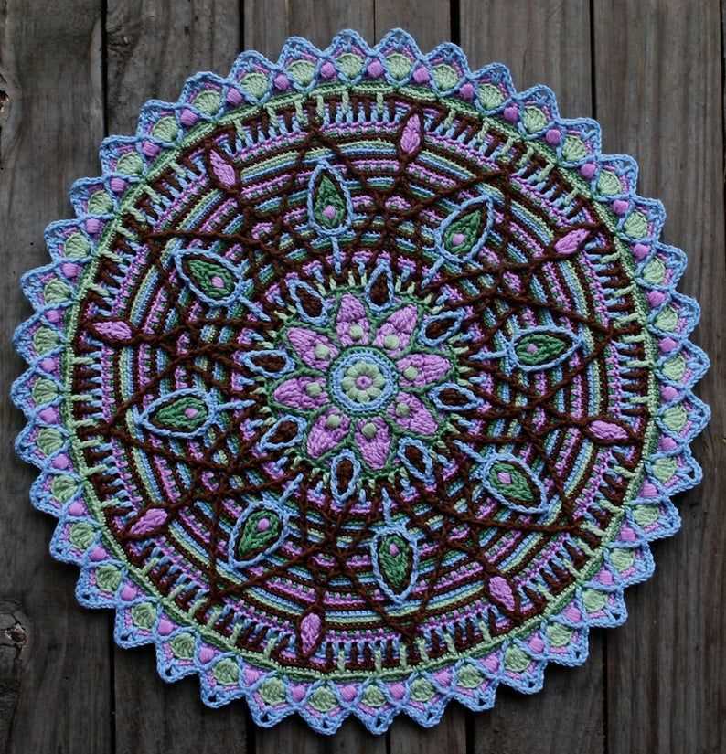 Knitted mandala patterns