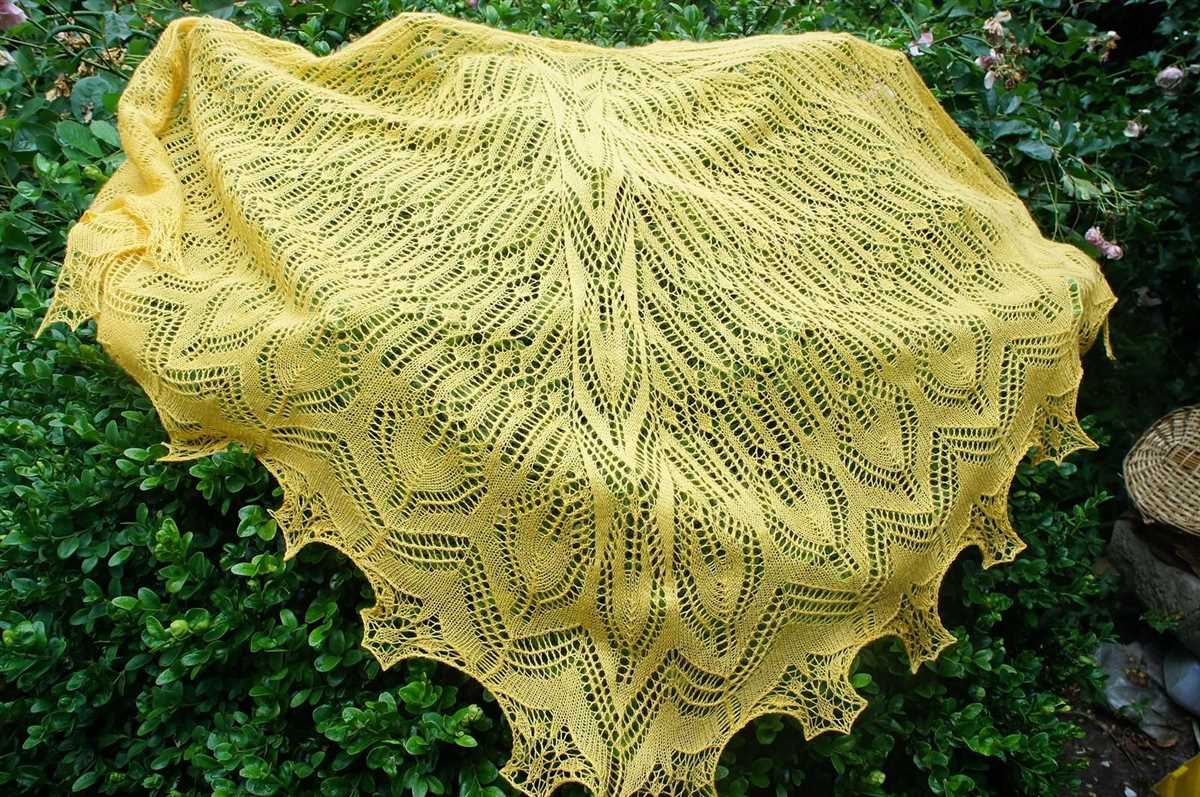 Free lace shawl knitting patterns