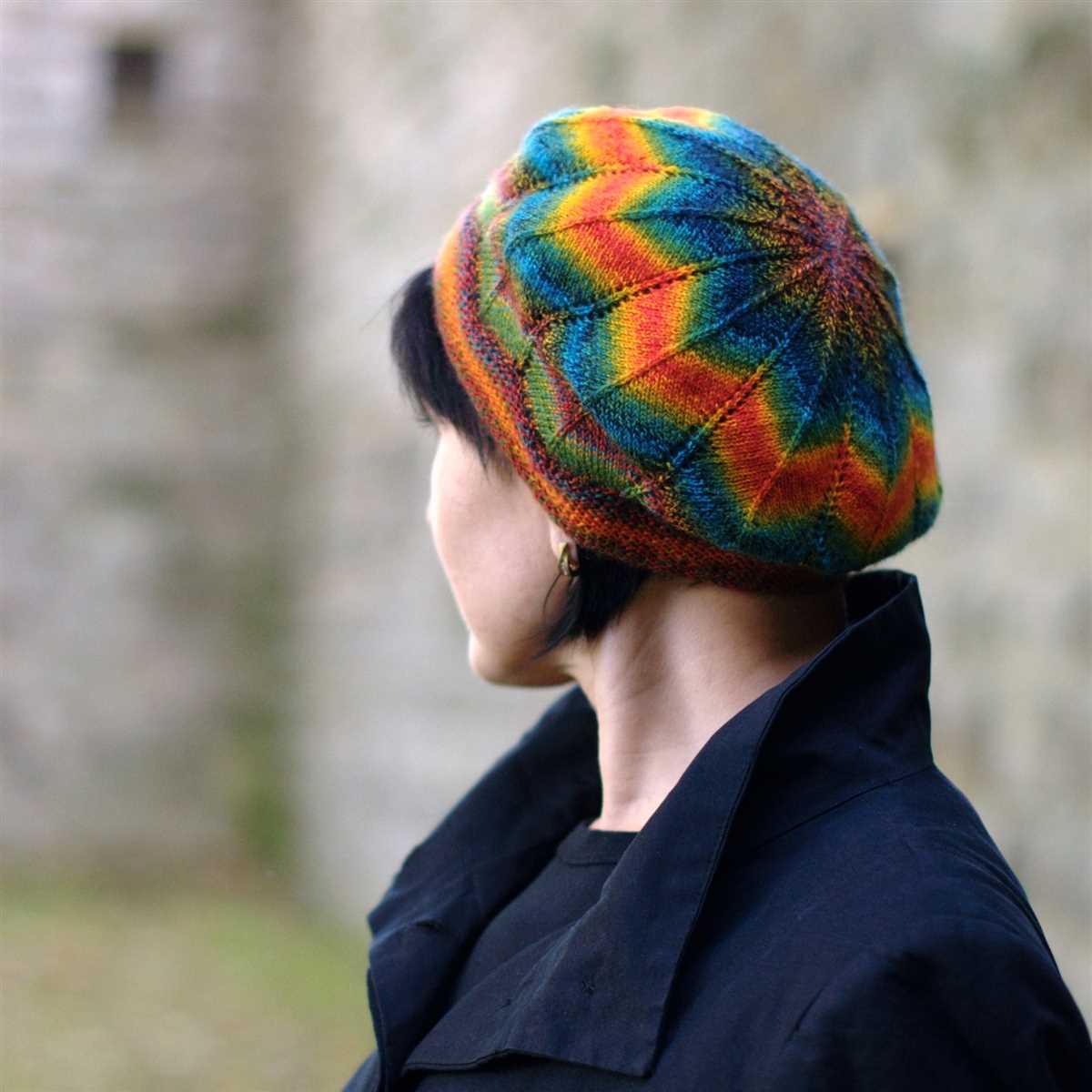 Simple knitted beret pattern