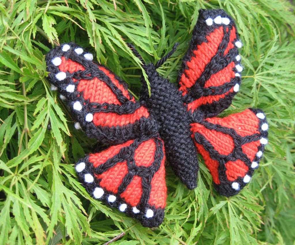 Knitted butterfly pattern free