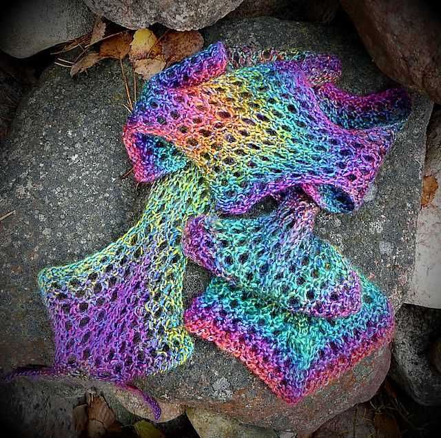 Fiery dragon scarf knitting pattern