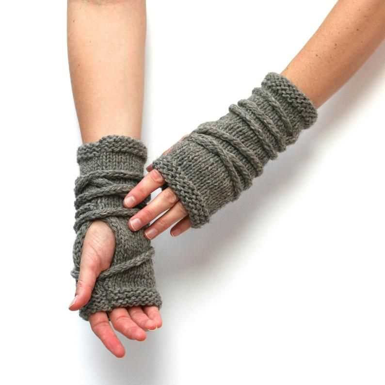 Fingerless glove knit pattern