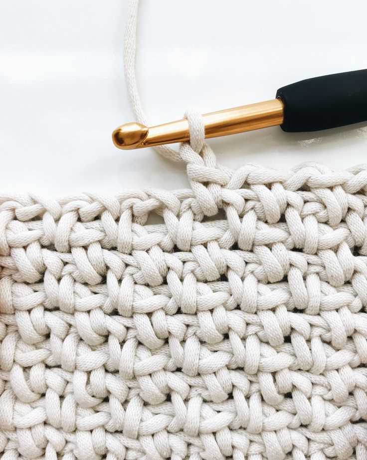 Knitting linen stitch pattern