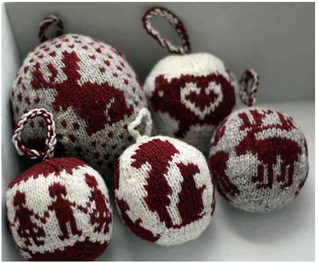 Knitted ornaments patterns