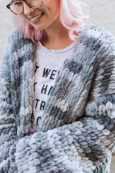 Fluffy cardigan knitting pattern