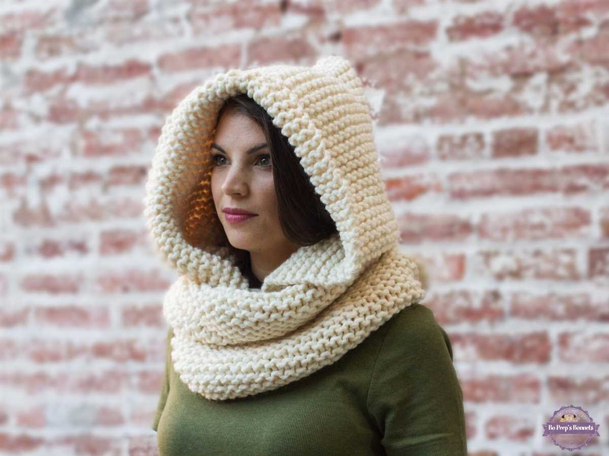 Free knitted hooded scarf pattern