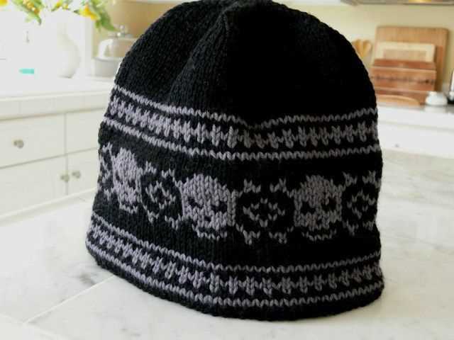 Skull hat knitting pattern free