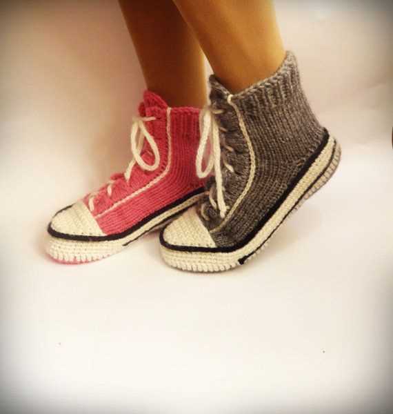 Knitted converse shoes pattern